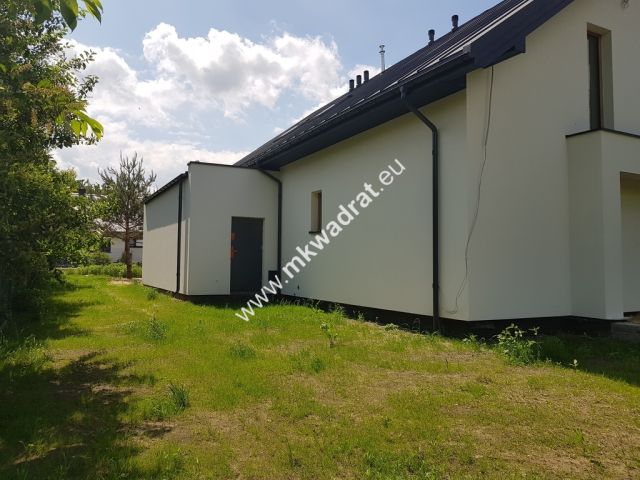 dom wolnostojący, 6 pokoi Terenia. Zdjęcie 10