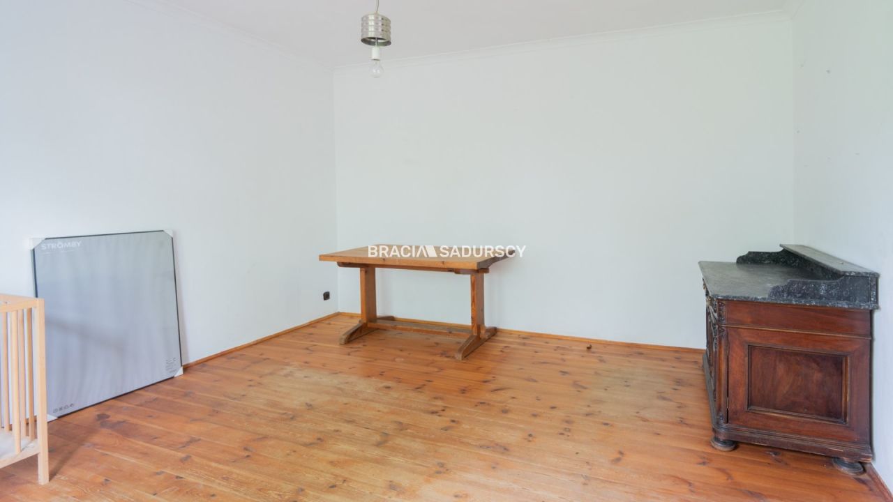 dworek, 4 pokoje Koźmice Wielkie. Zdjęcie 9