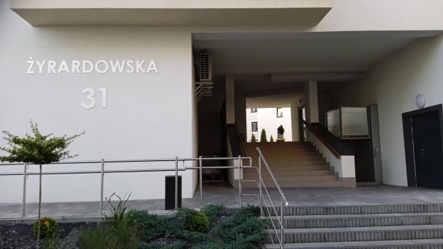 Mieszkanie 3-pokojowe Grodzisk Mazowiecki Centrum, ul. Żyrardowska. Zdjęcie 1
