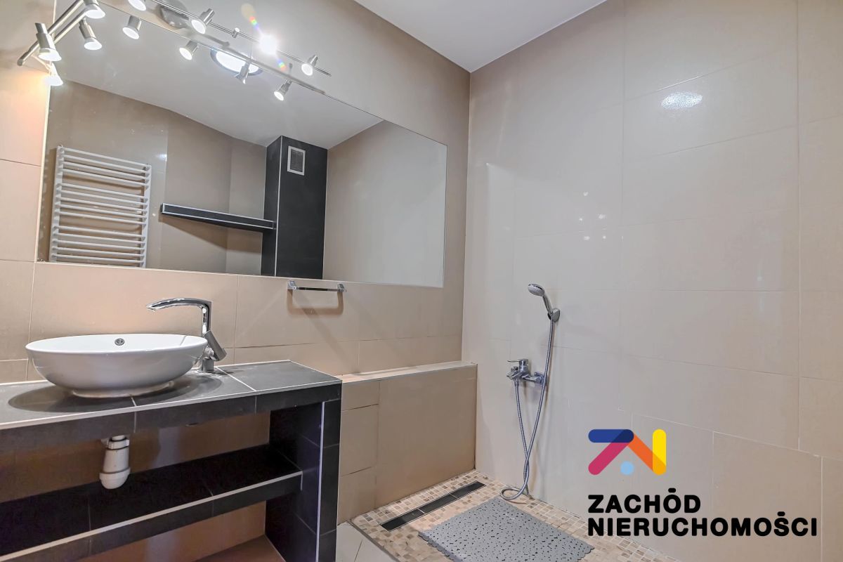 Mieszkanie 3-pokojowe Zielona Góra, ul. Jerzego Waszczyka. Zdjęcie 10