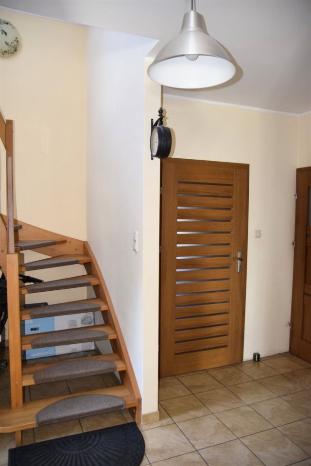 dom wolnostojący, 4 pokoje Lubochnia. Zdjęcie 17