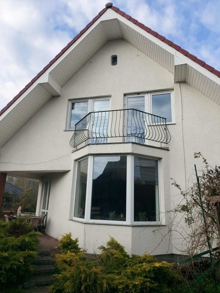 dom wolnostojący, 5 pokoi Szczecinek Raciborki, ul. Obrońców Westerplatte. Zdjęcie 2