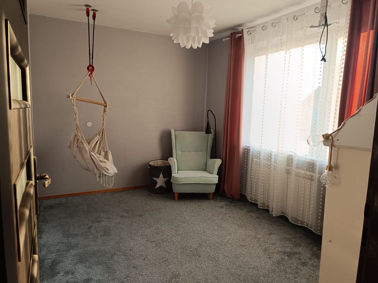 dom wolnostojący, 6 pokoi Skierniewice Widok, ul. Leśnej Polanki. Zdjęcie 2