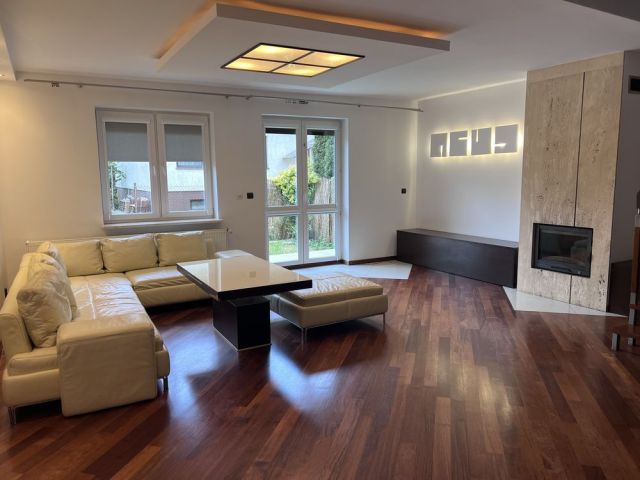 dom szeregowy Marki, ul. Środkowa. Zdjęcie 1