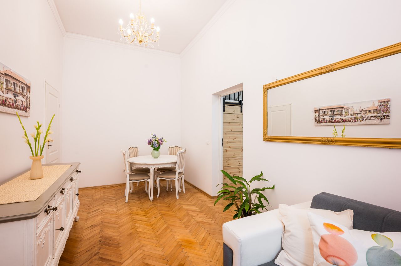 Mieszkanie 2-pokojowe Kraków Kazimierz, ul. Paulińska. Zdjęcie 1