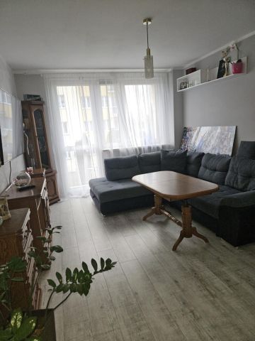 Mieszkanie 3-pokojowe Bartoszyce, ul. Słowackiego. Zdjęcie 1