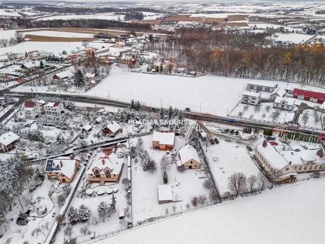 dom wolnostojący, 4 pokoje Pietrzejowice. Zdjęcie 35