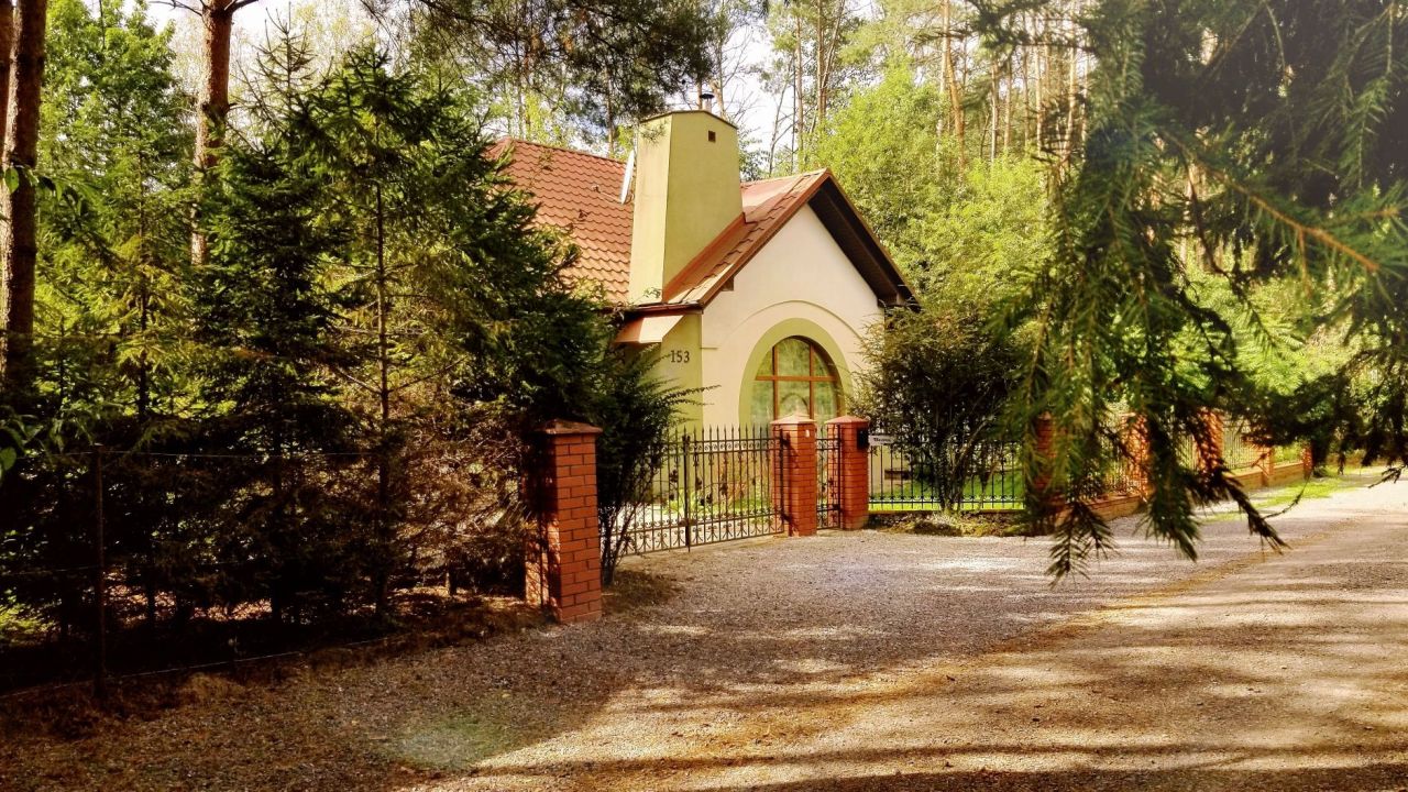 dom wolnostojący, 6 pokoi Radawa. Zdjęcie 1