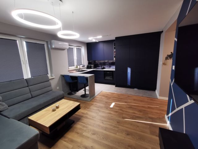 Mieszkanie 4-pokojowe Chełmiec, ul. Magazynowa. Zdjęcie 1