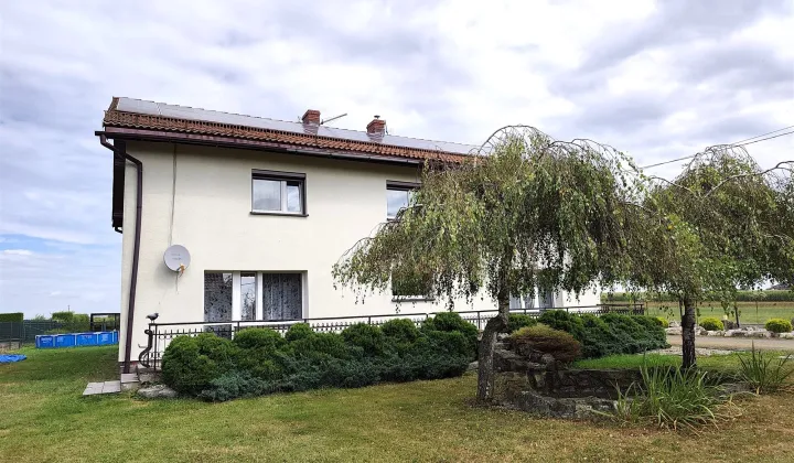 dom wolnostojący, 7 pokoi Kobielice, ul. Topolowa