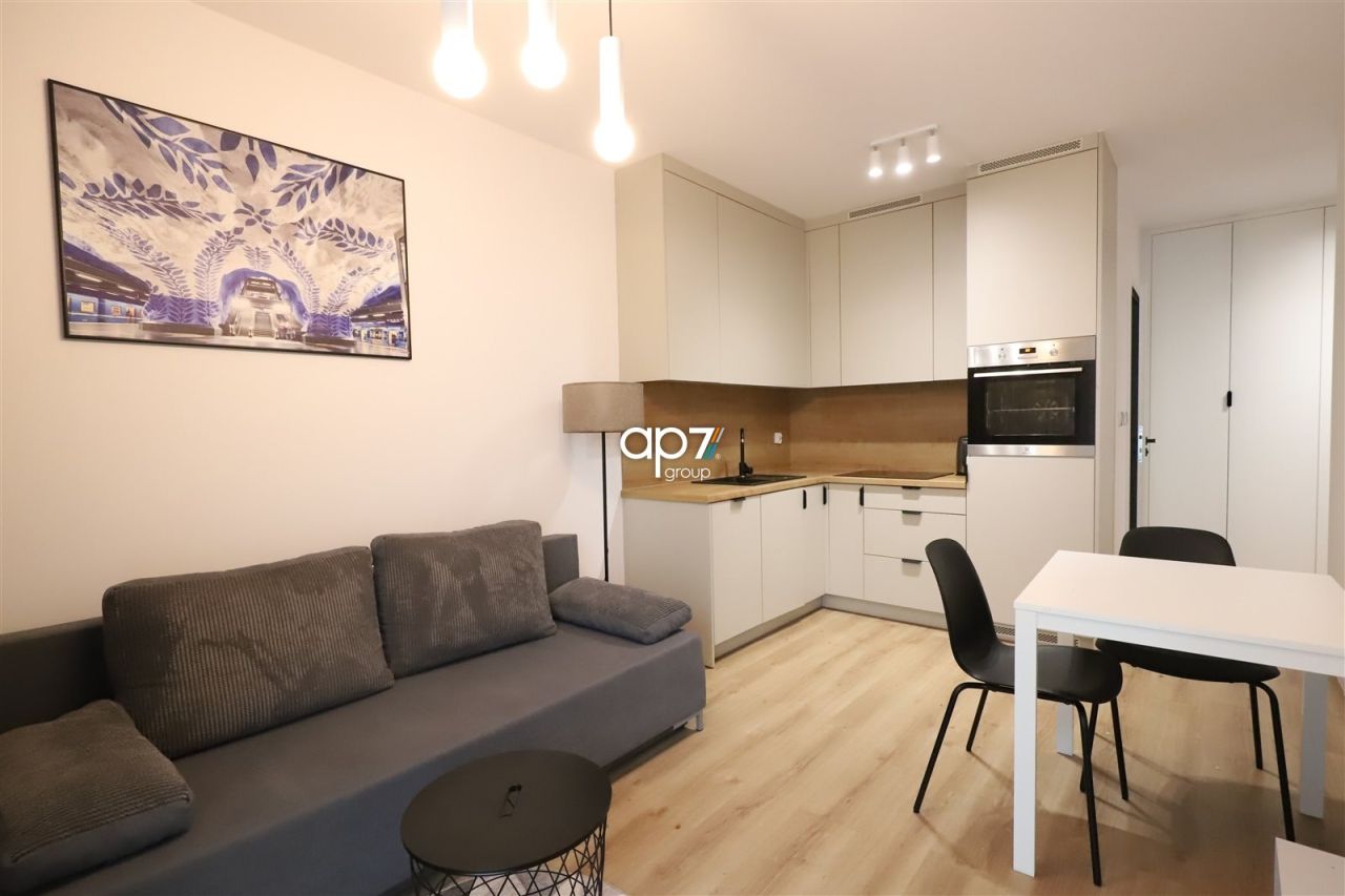 Mieszkanie 2-pokojowe Kraków Dębniki, ul. dr. Jana Piltza. Zdjęcie 2