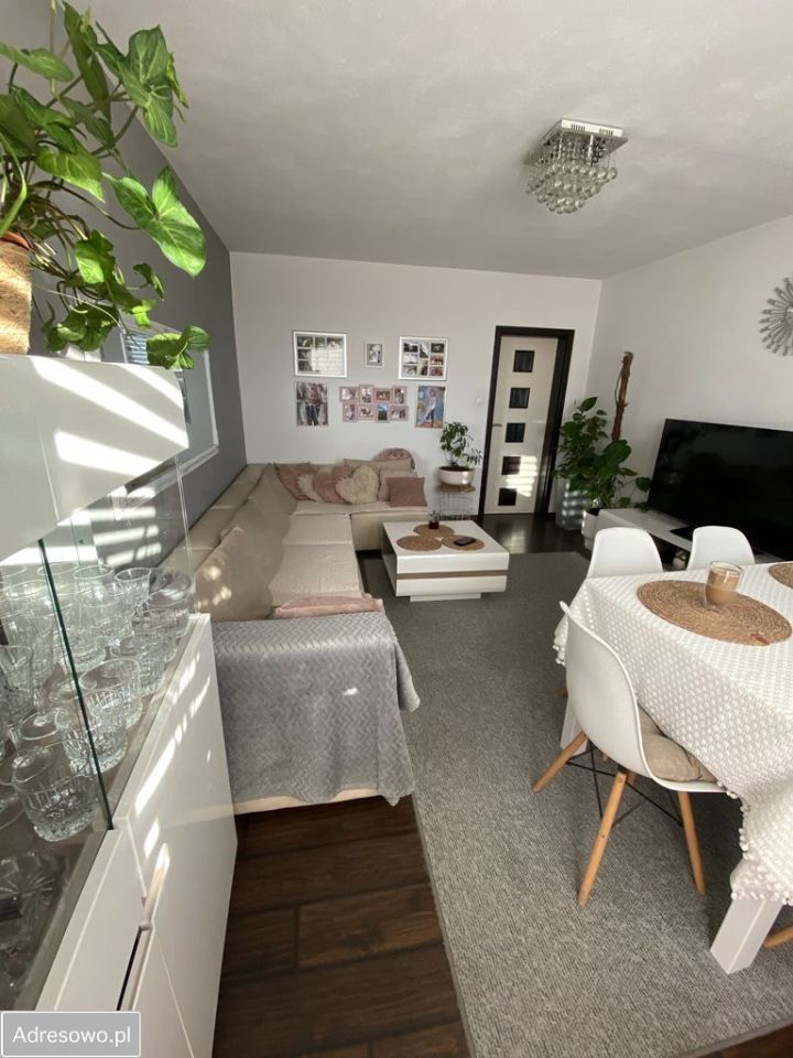 Mieszkanie 3-pokojowe Rosnowo. Zdjęcie 3