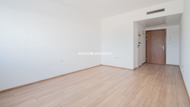 Mieszkanie 1-pokojowe Kraków Zakrzówek, ul. Kobierzyńska. Zdjęcie 4