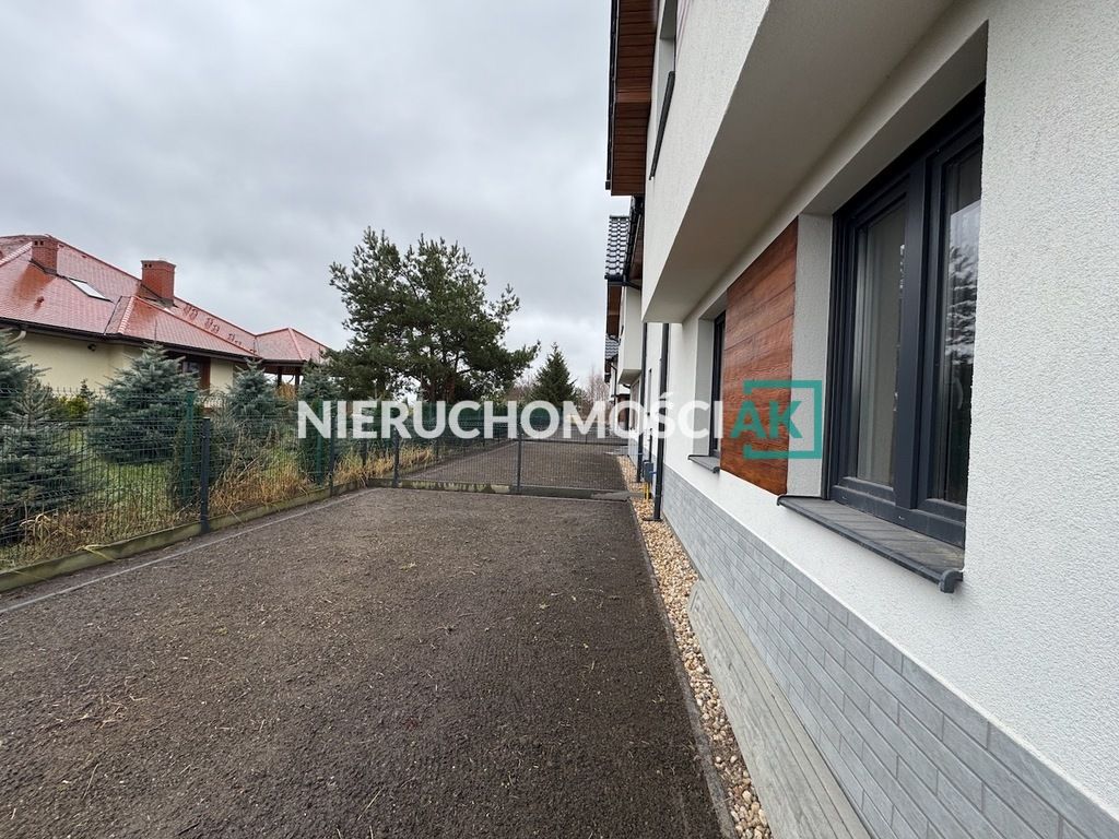 Mieszkanie 4-pokojowe Konin. Zdjęcie 18