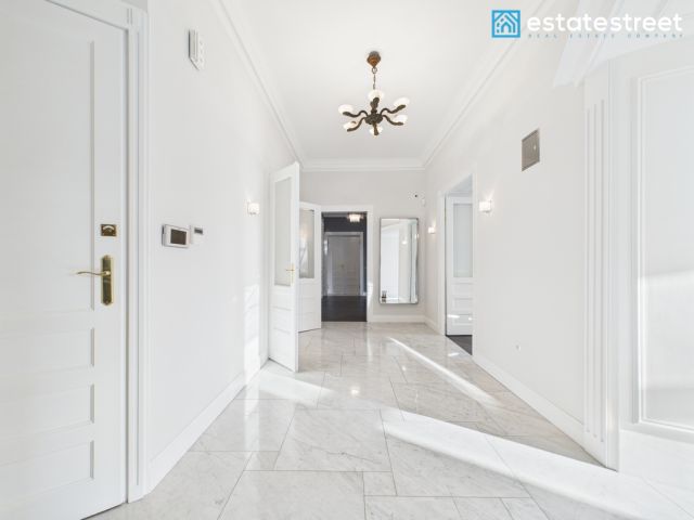 Biuro Kraków Stare Miasto, ul. Studencka. Zdjęcie 14