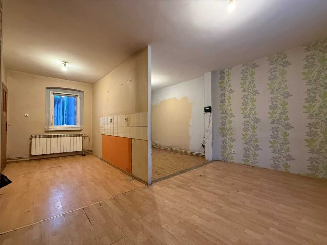 Mieszkanie 3-pokojowe Piekary Śląskie, ul. Studzienna. Zdjęcie 1
