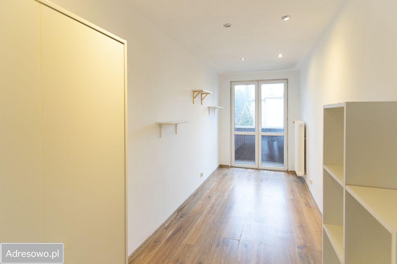 Mieszkanie 3-pokojowe Bielsko-Biała Śródmieście, ul. Stanisława Wyspiańskiego. Zdjęcie 11