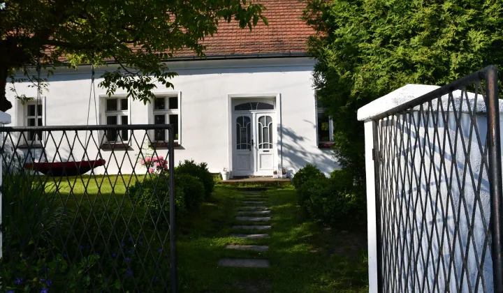 dworek, 4 pokoje Zbrosławice