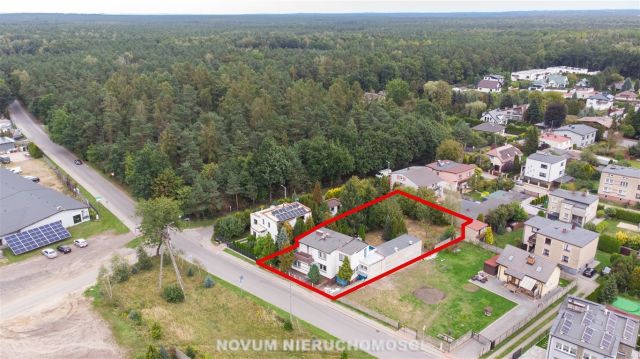 dom wolnostojący, 9 pokoi Świerklaniec. Zdjęcie 17