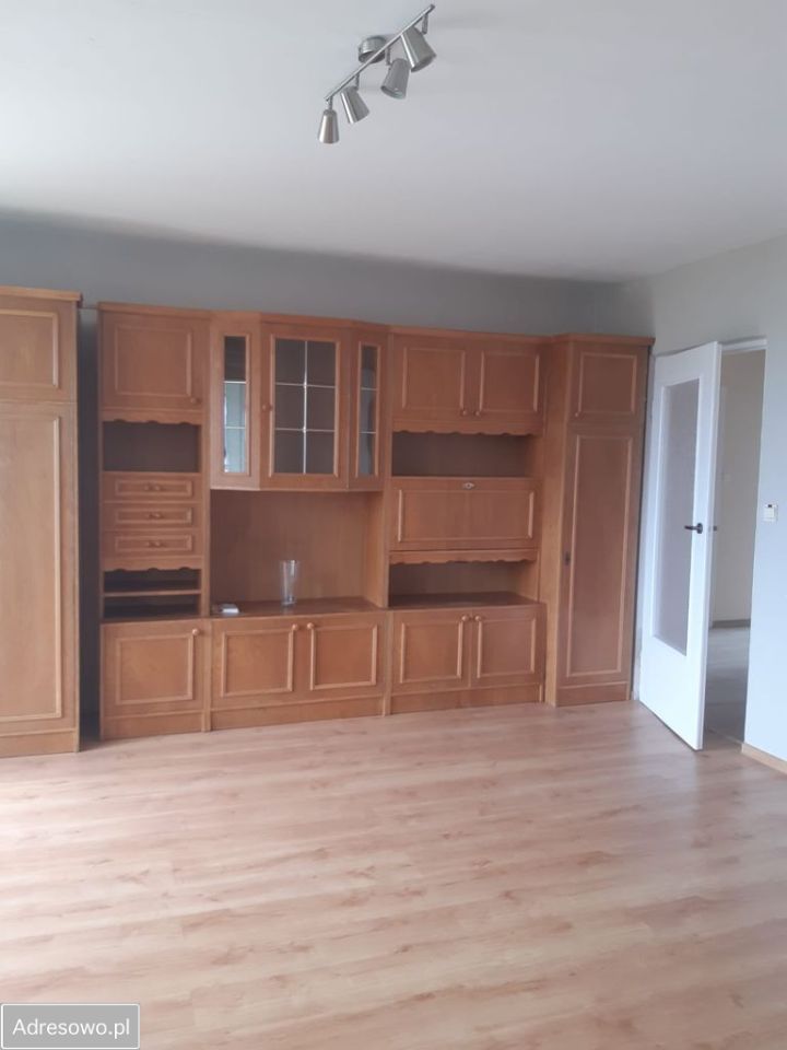 Mieszkanie 3-pokojowe Wadowice, os. Pod Skarpą. Zdjęcie 1