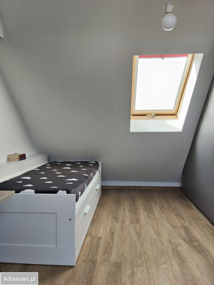 Mieszkanie 4-pokojowe Smolec. Zdjęcie 8