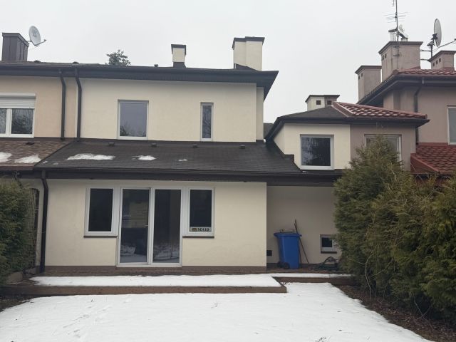 dom szeregowy Nadarzyn, ul. Maciejki. Zdjęcie 1