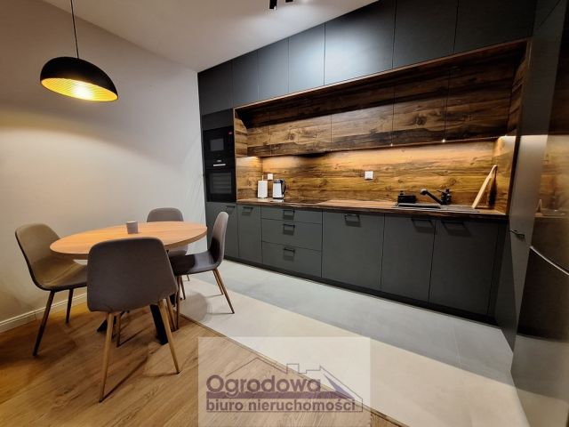 Mieszkanie 4-pokojowe Warszawa Białołęka, ul. Winorośli. Zdjęcie 1