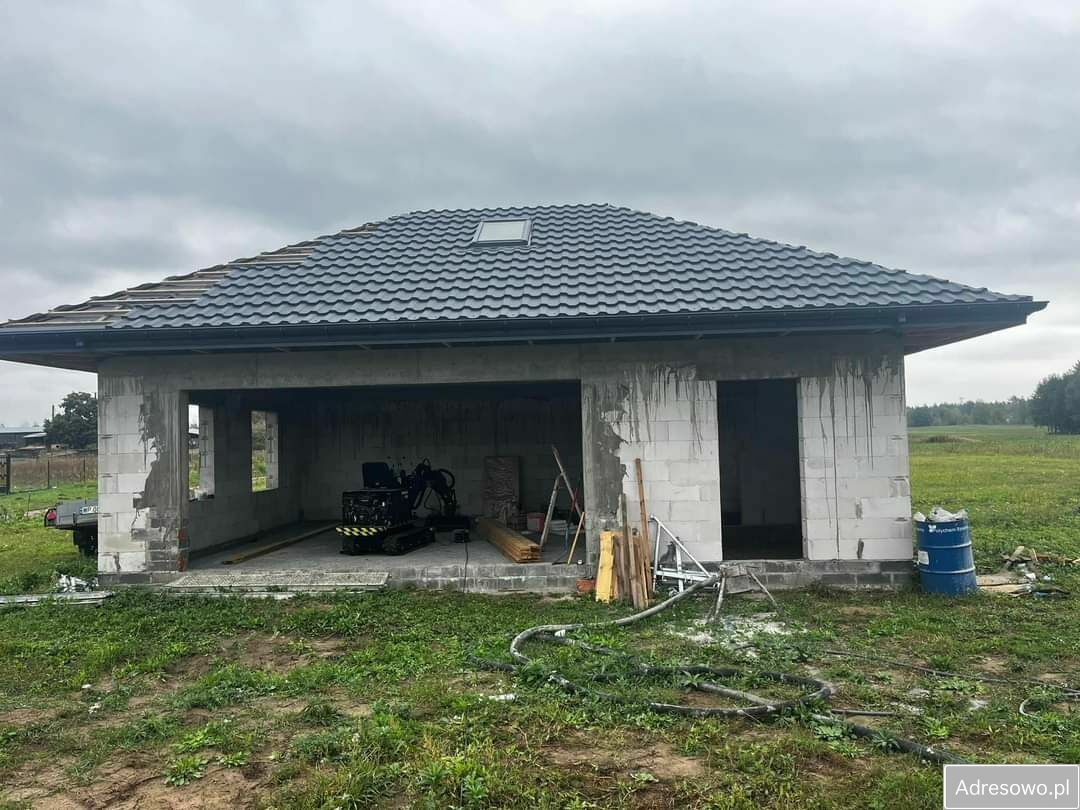 dom wolnostojący, 5 pokoi Zaździerz. Zdjęcie 2