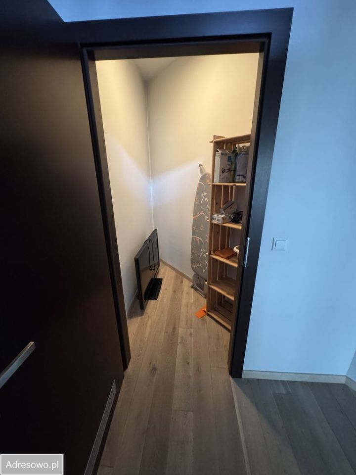 Mieszkanie 4-pokojowe Wrocław Stare Miasto, ul. Krawiecka. Zdjęcie 11