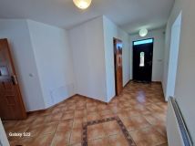 dom wolnostojący, 5 pokoi Damienice. Zdjęcie 3