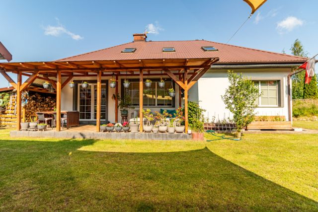 dom wolnostojący, 7 pokoi Nadole, ul. Osiedle na Stoku. Zdjęcie 4