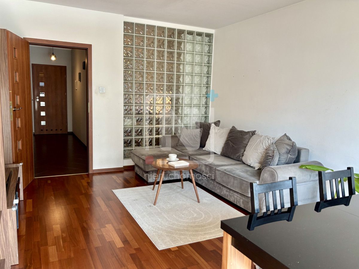 Mieszkanie 2-pokojowe Warszawa Bielany, ul. Renesansowa. Zdjęcie 2