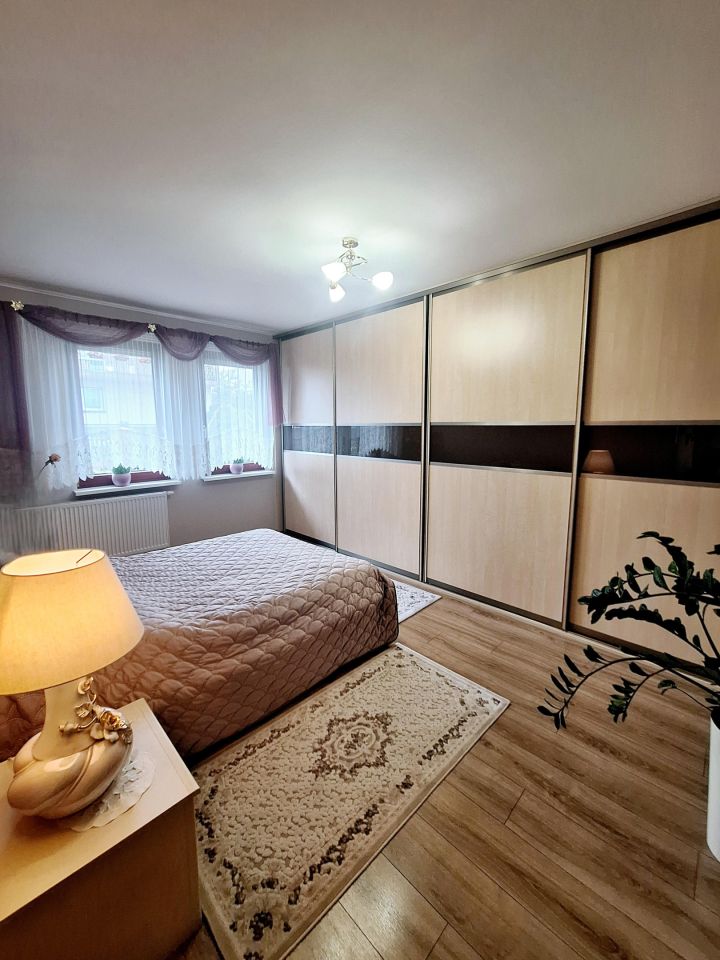 dom wolnostojący, 6 pokoi Tychy Wartogłowiec, ul. Czarna. Zdjęcie 11