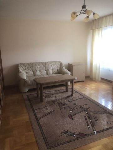 Mieszkanie 2-pokojowe Ustrzyki Dolne, ul. Witolda Gombrowicza. Zdjęcie 1