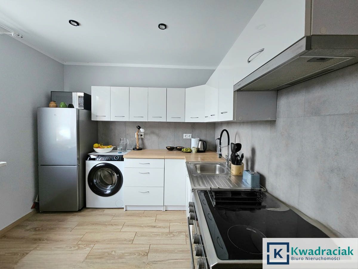 Mieszkanie 3-pokojowe Baligród, ul. Kazimierza Wielkiego. Zdjęcie 5