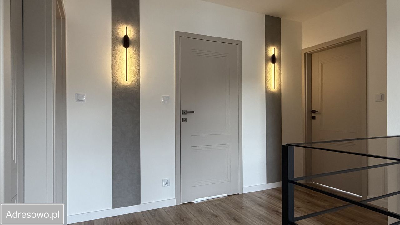 dom wolnostojący, 5 pokoi Rakowiska, ul. Wspólna. Zdjęcie 3