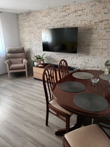 Mieszkanie 3-pokojowe Pomierzyn. Zdjęcie 1