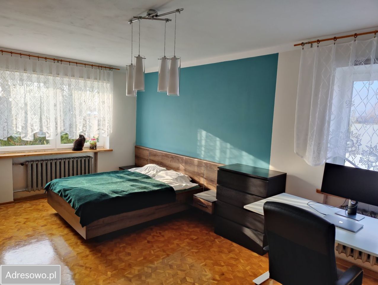 dom wolnostojący, 8 pokoi Falenty Nowe, ul. Róży. Zdjęcie 2