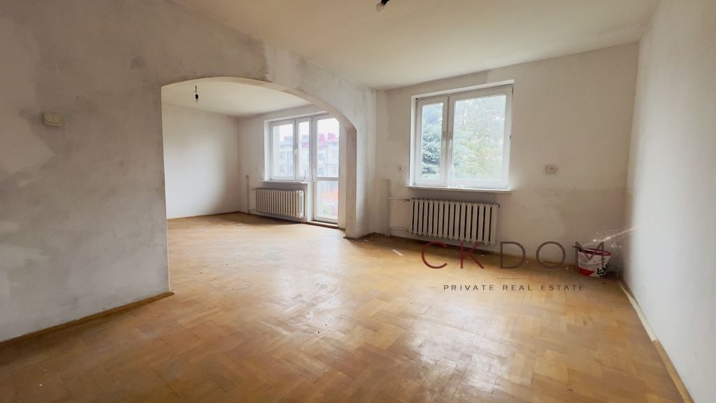 dom wolnostojący, 5 pokoi Staszów, ul. Juliusza Słowackiego. Zdjęcie 2
