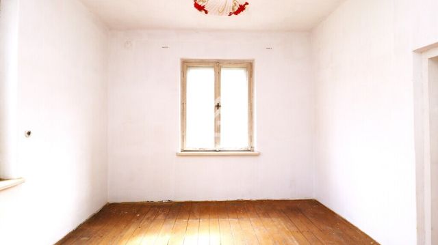 dom wolnostojący, 2 pokoje Brzesko. Zdjęcie 7