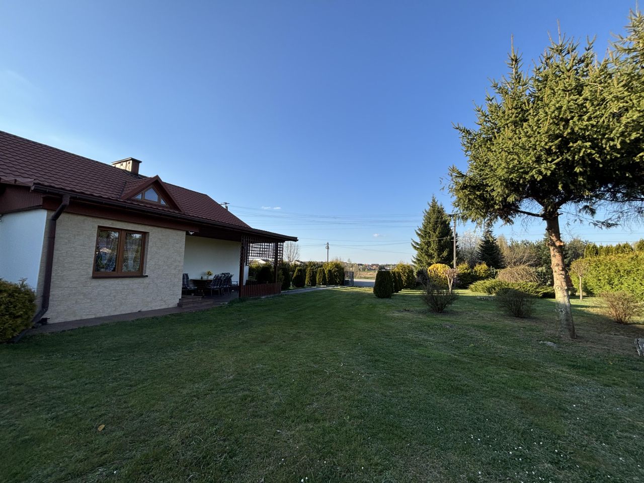 dom wolnostojący, 3 pokoje Podchojny. Zdjęcie 3