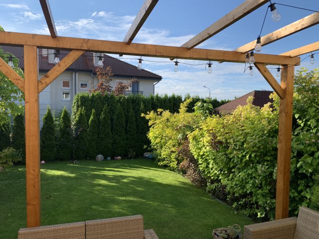 dom szeregowy, 4 pokoje Słomin, ul. Szyszkowa. Zdjęcie 1