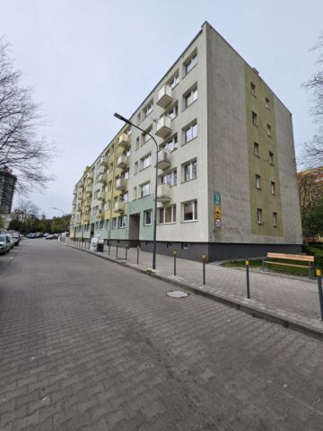 Mieszkanie 2-pokojowe Gdynia Chylonia, ul. Ludwika Zamenhofa. Zdjęcie 1