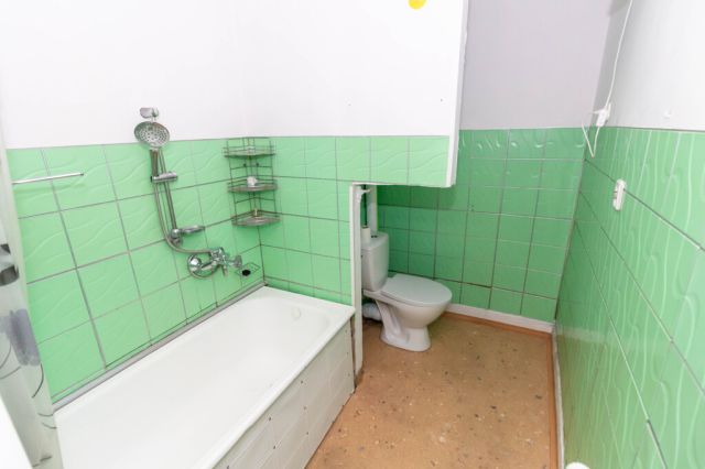 Mieszkanie 3-pokojowe Ostrowiec Świętokrzyski, os. Ogrody. Zdjęcie 11