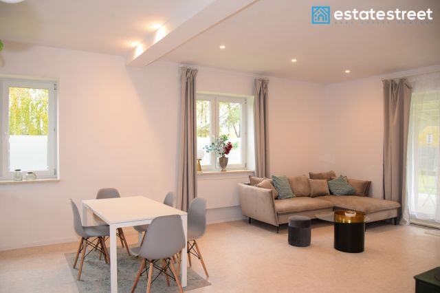 dom wolnostojący, 5 pokoi Jesionka, ul. Prosta. Zdjęcie 2