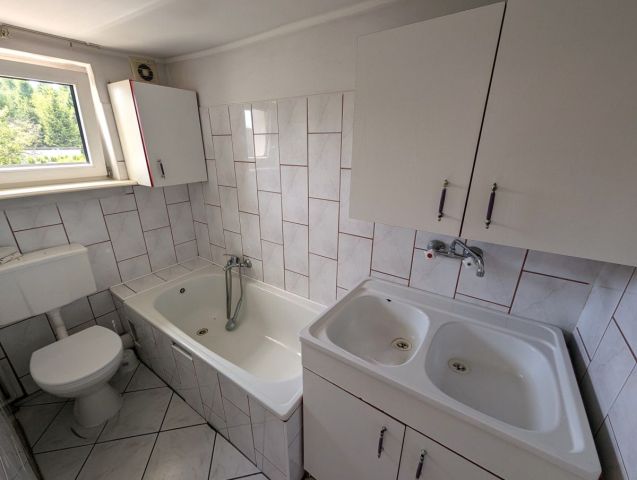 bliźniak, 2 pokoje Lubichowo. Zdjęcie 8