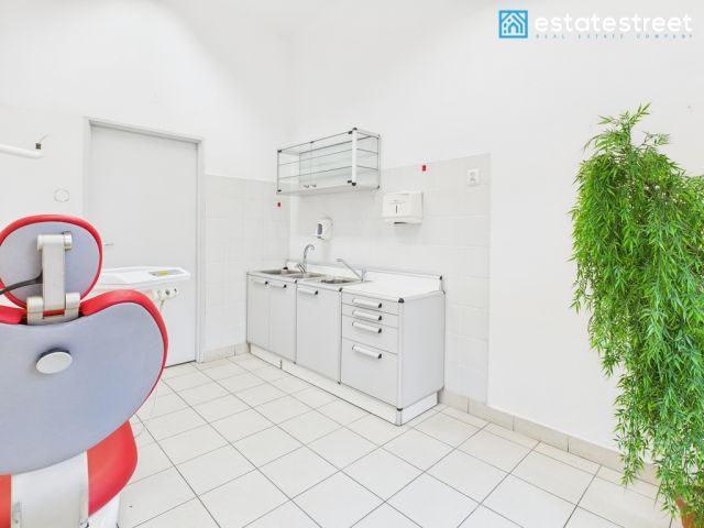 Mieszkanie 4-pokojowe Katowice Śródmieście, ul. Henryka Sienkiewicza. Zdjęcie 5