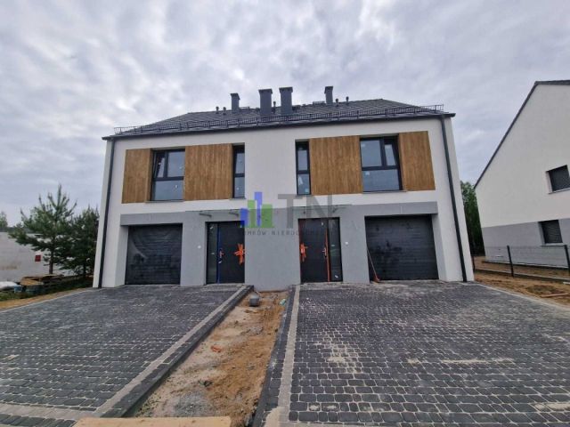 bliźniak, 4 pokoje Wojnowice. Zdjęcie 1