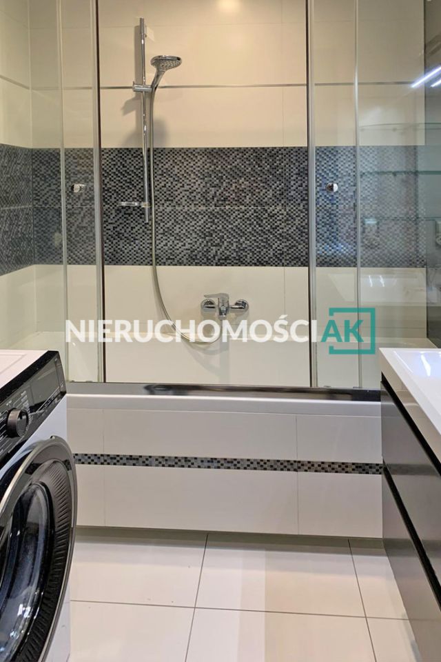 Mieszkanie 4-pokojowe Konin, ul. 11 Listopada. Zdjęcie 5