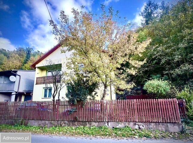 dom wolnostojący, 5 pokoi Owczary, ul. Gajowa. Zdjęcie 1
